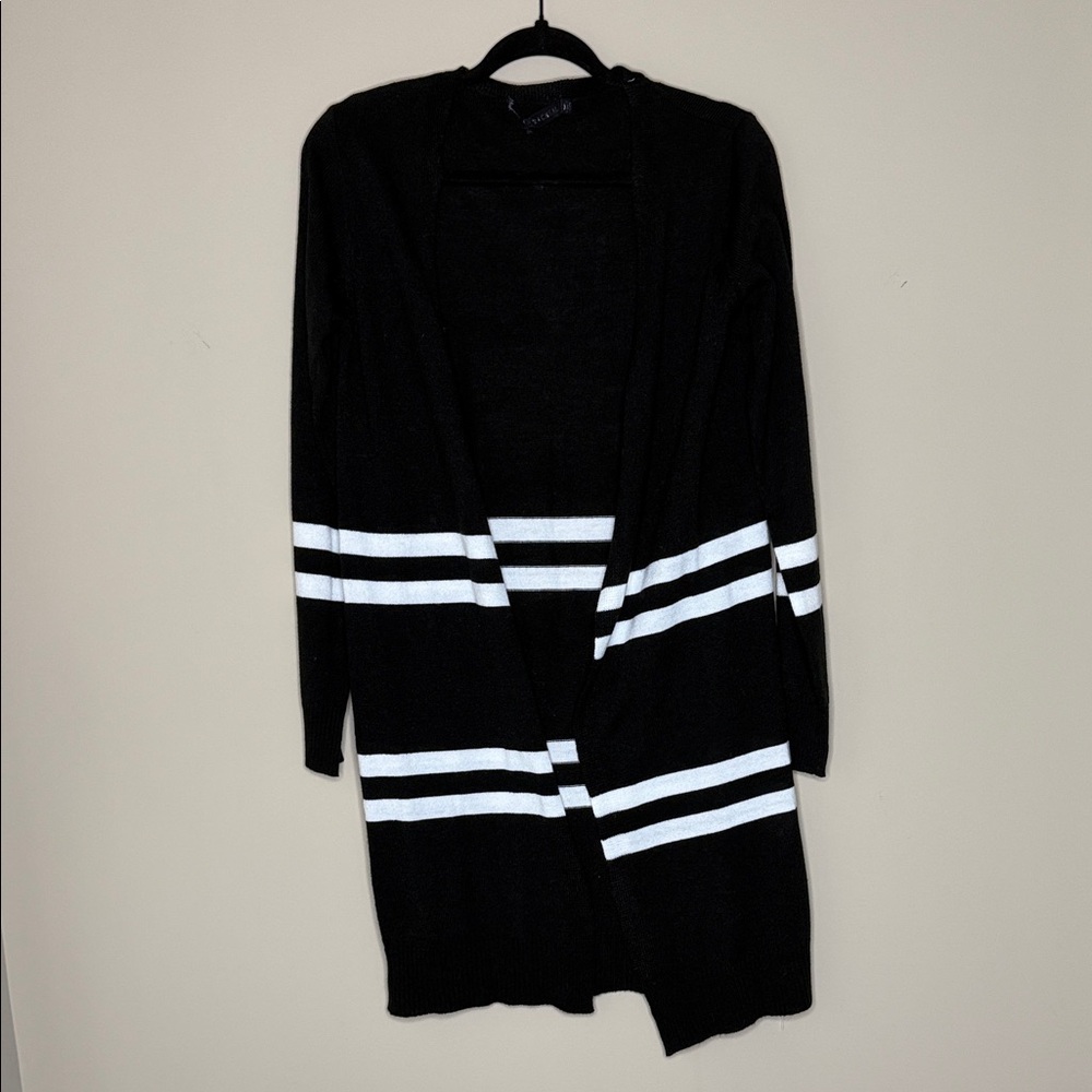 Rachel Black and White Women's Cardigan